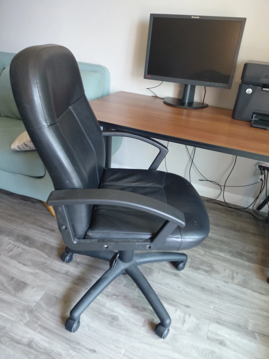Black Office Chair