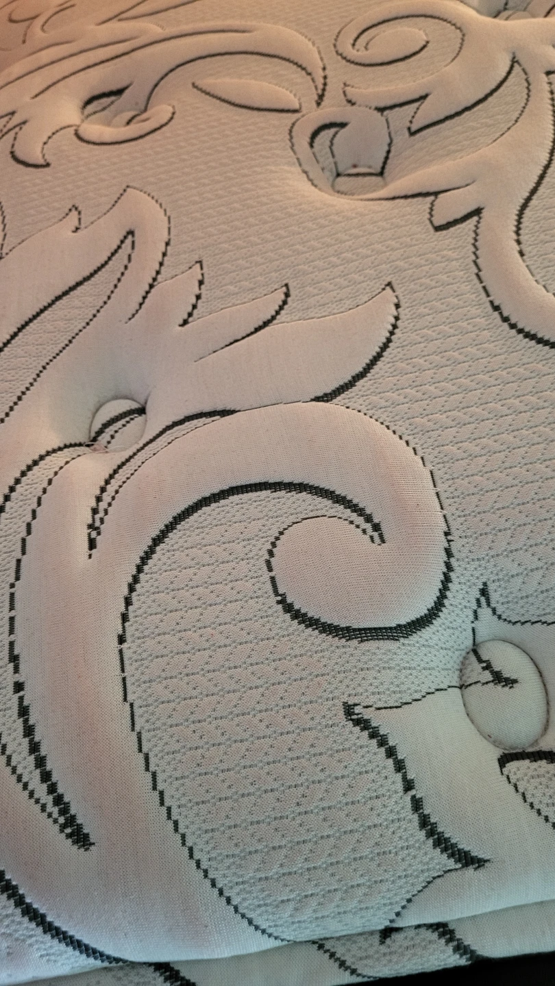 Simmons Mattress - Queen size - photo 3