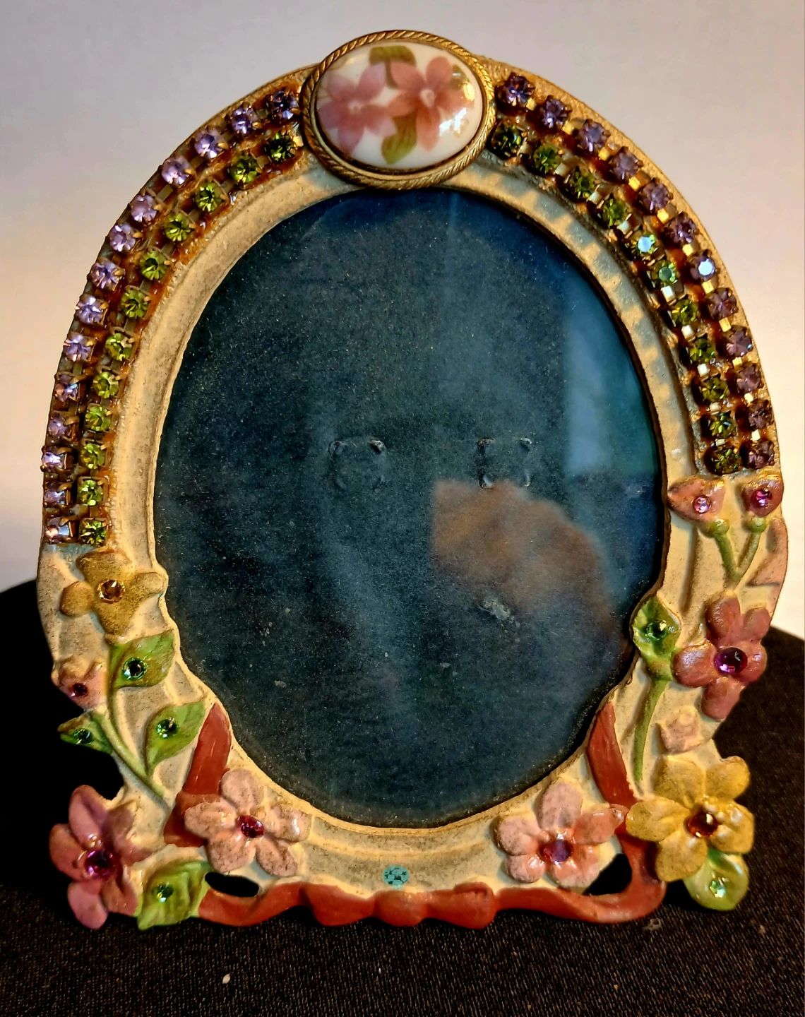 Decorative Oval Photo Frame - photo 2