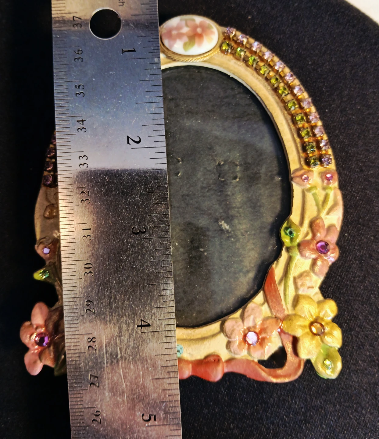 Decorative Oval Photo Frame - photo 5