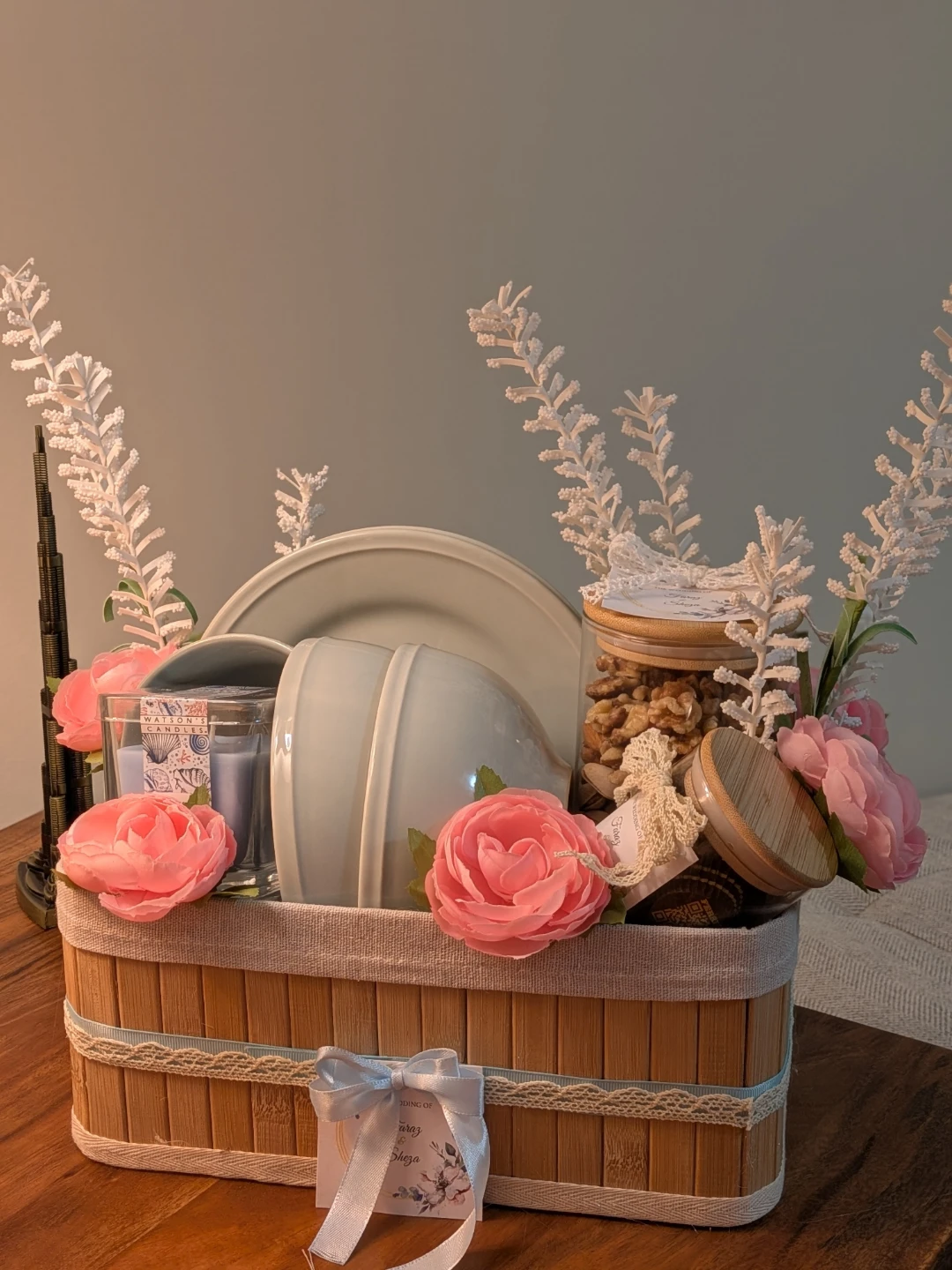 Nush customized wedding gift basket
