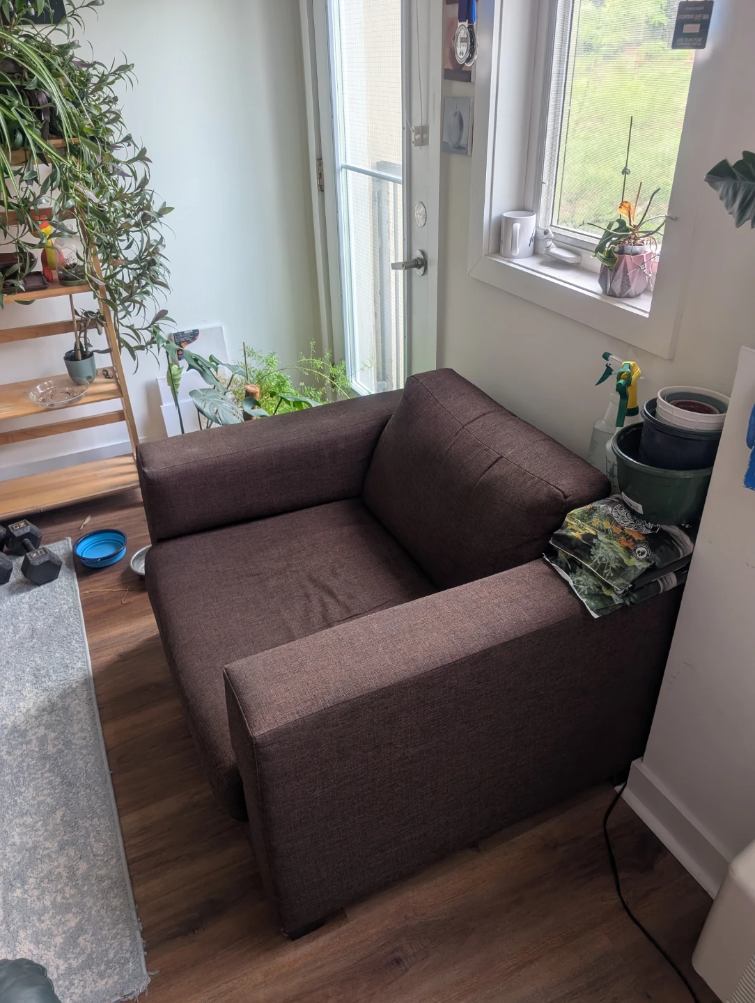 Free lounge chair, super comfy - photo 2