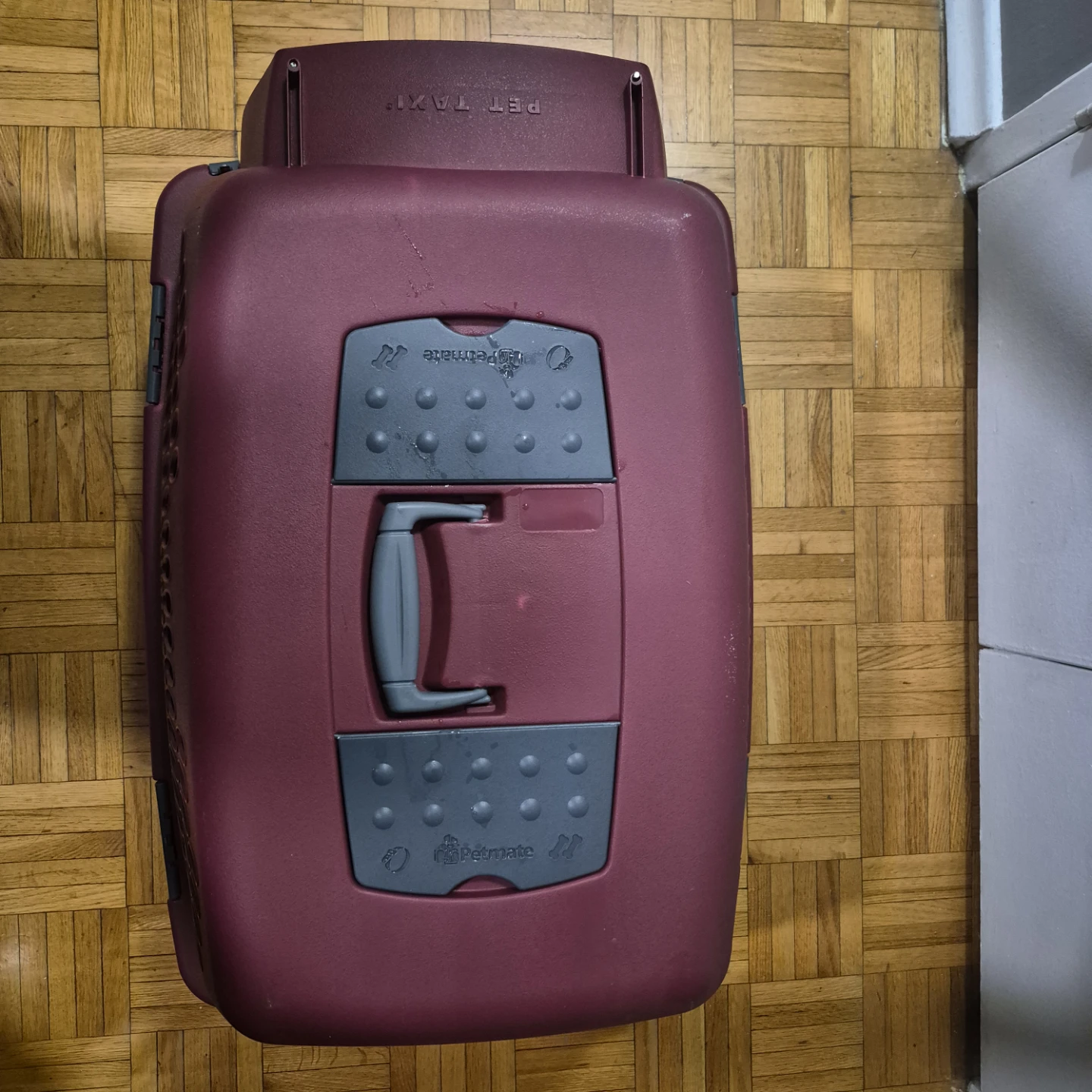 Petmate Pet Taxi Hard Shell Carrier - photo 3