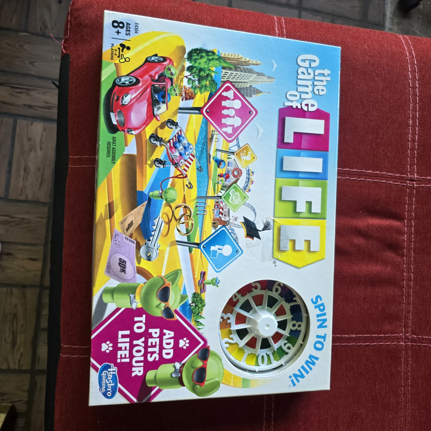 The Game of Life Board Game (Like New) - photo 2
