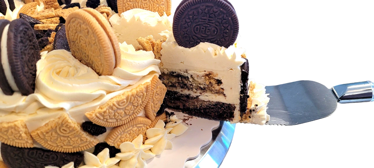 Cookis N' Cream Cake