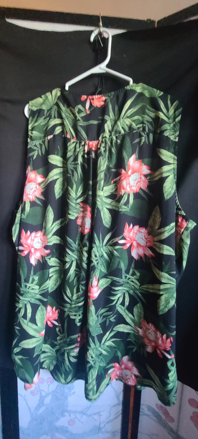 Lily Morgan Floral Sleeveless Top 3X - photo 2
