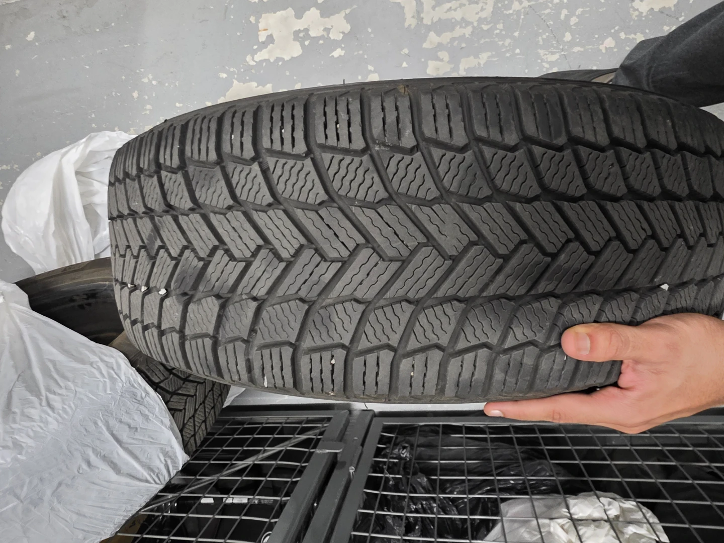 Honda CR-V Michelin Winter Tires on Steel Rims - photo 4