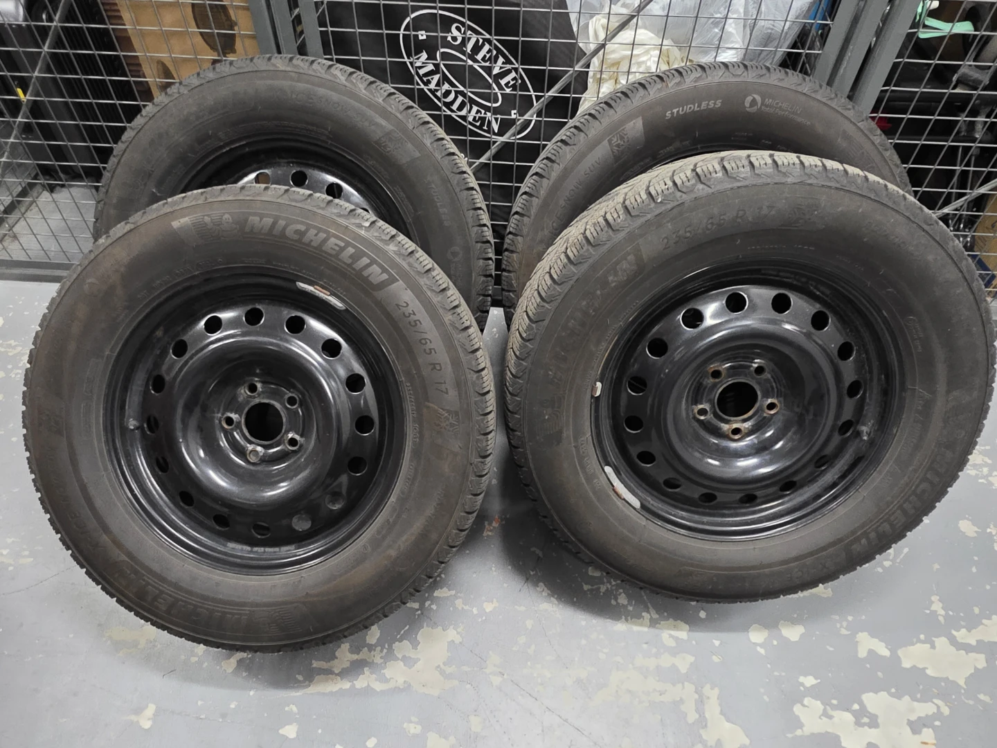 Honda CR-V Michelin Winter Tires on Steel Rims - photo 5