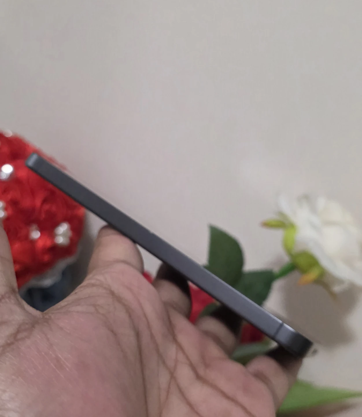 Samsung S24 FE Smartphone - photo 4