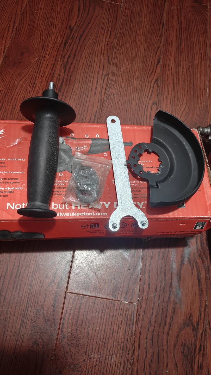 Milwaukee 4-1/2" Angle Grinder - photo 2