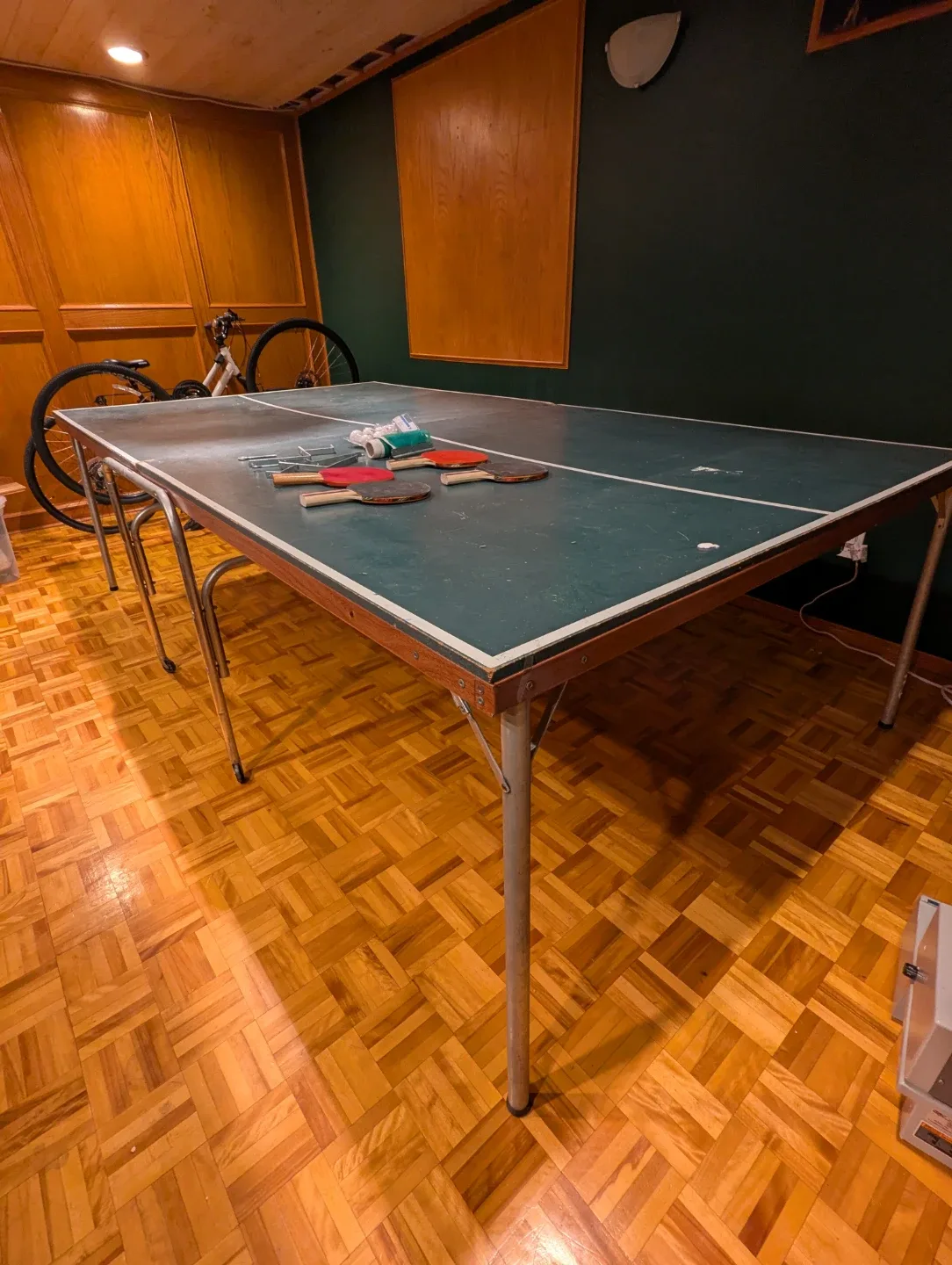 Ping Pong Table with Paddles and Balls - photo 2