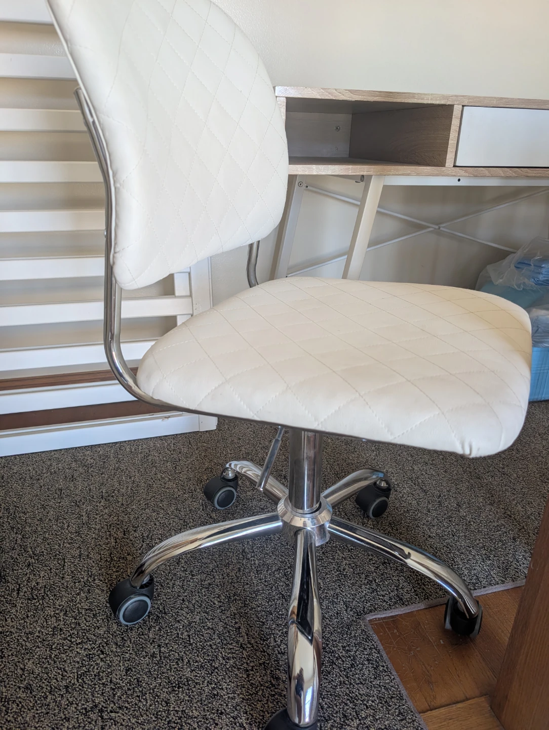Office chair - photo 3