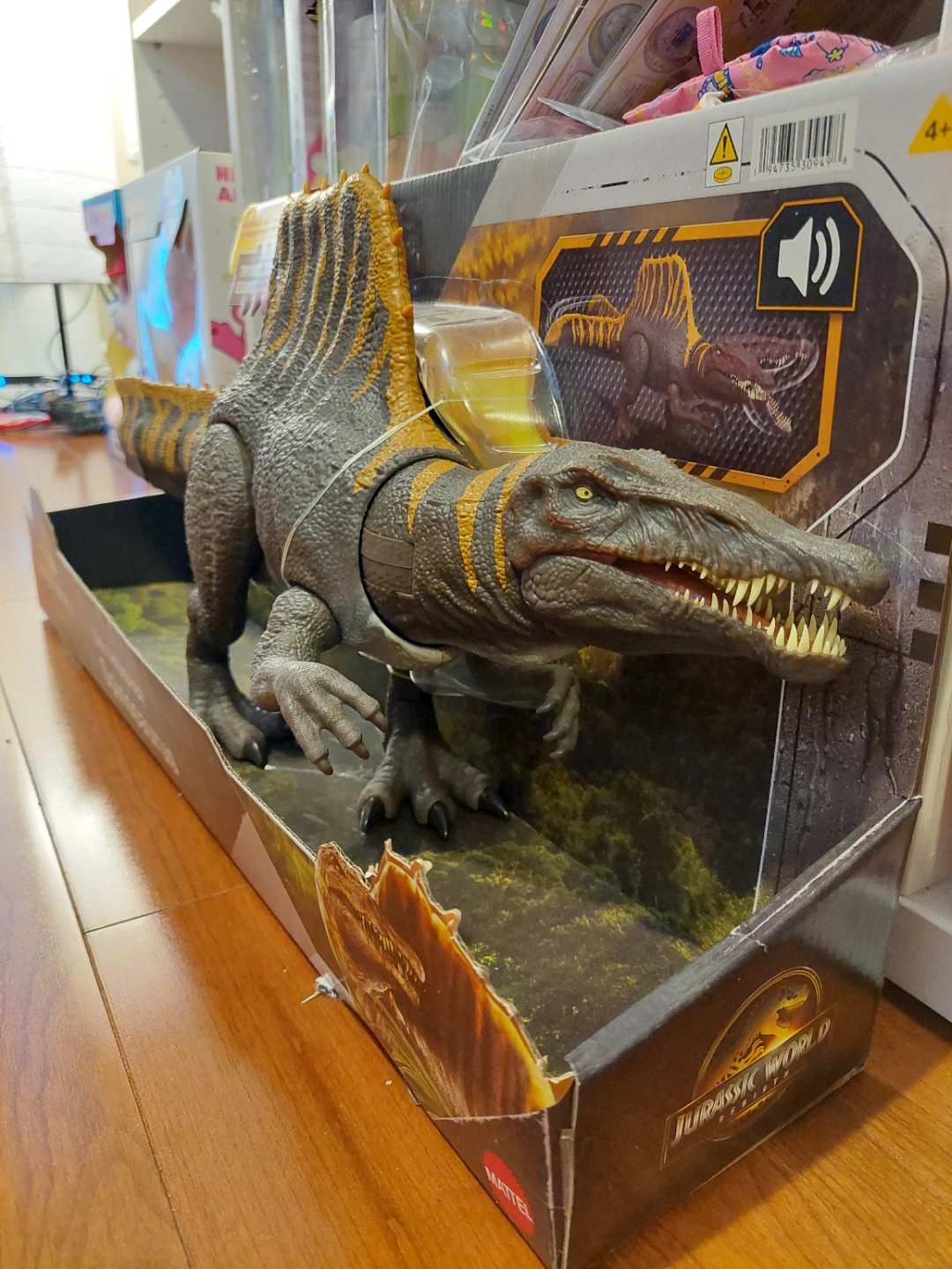 Jurassic World Re:Birth Tail Thrashers Spinosaurus Dinosaur Toy