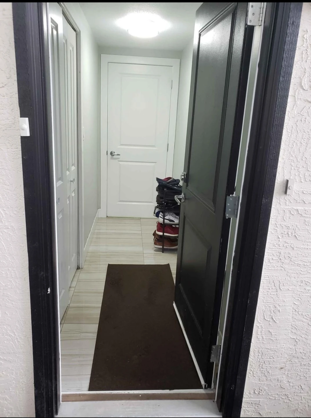 2 Bedroom basement 1 Bathroom Basement Suite for rent - photo 3