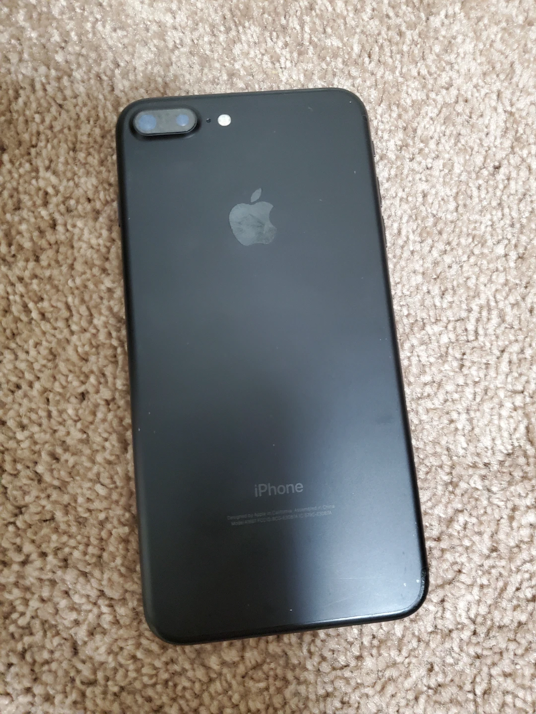 READ Apple iPhone 7 Plus 128GB Black - photo 4