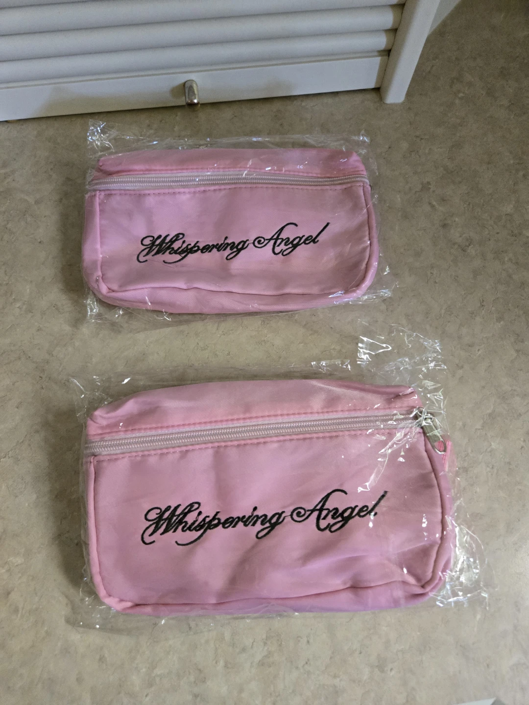 NEW. Pink Whispering Angel Fanny Pack / Crossbody Bag - photo 4