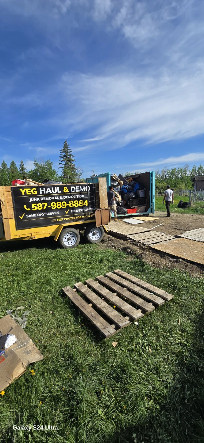 YEG HAUL & DEMO is Looking for  (Casual/On-Call)