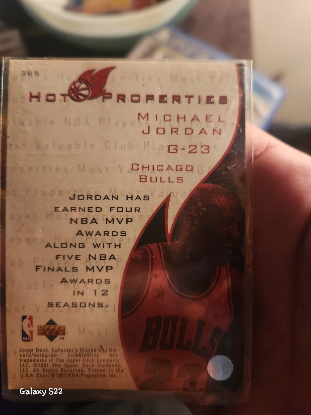 Lot of 4 NBA & NFL Trading Cards - photo 5