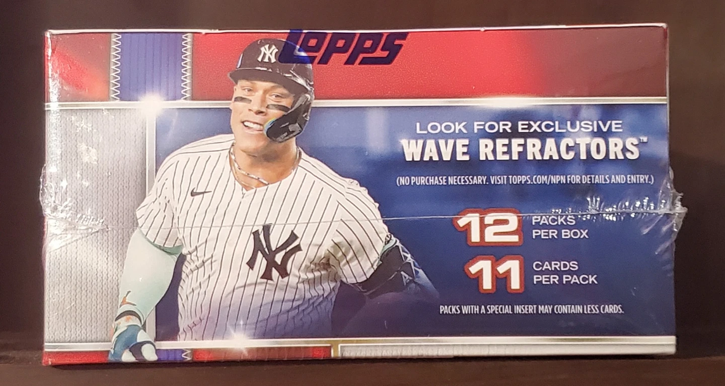 2026 Topps Chrome Baseball Jumbo Box - photo 3