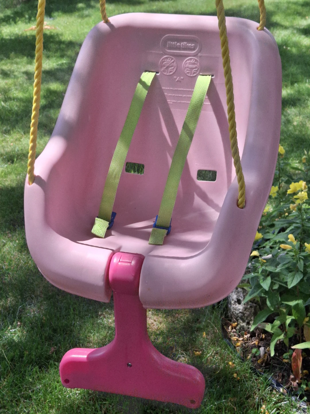 Little Tikes 2-in-1 Snug 'n Secure Swing - photo 5