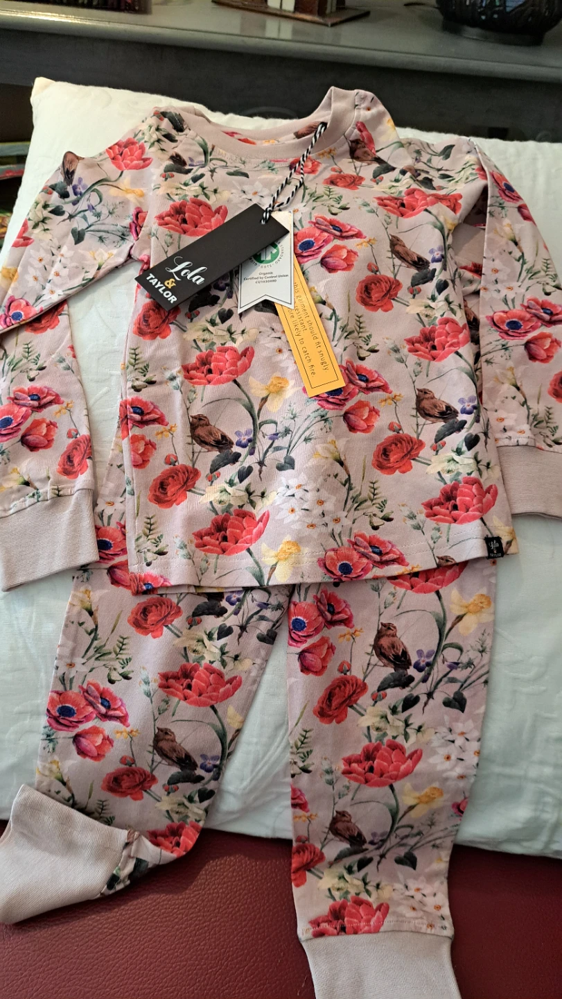 Lola & Taylor Pajamas Floral Print Size 3Y