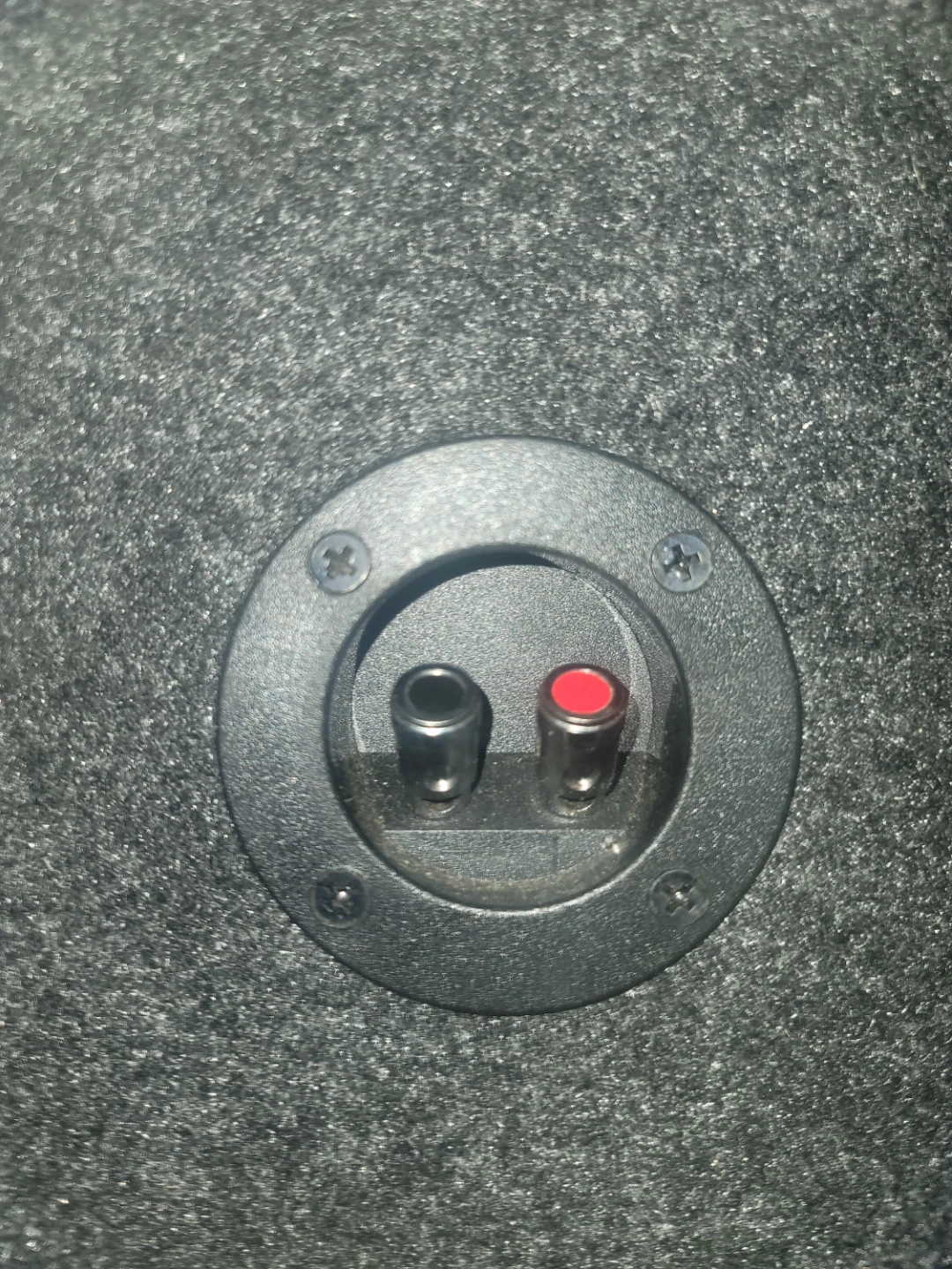 JL Audio Slot-Ported Basswedge Subwoofer - photo 2