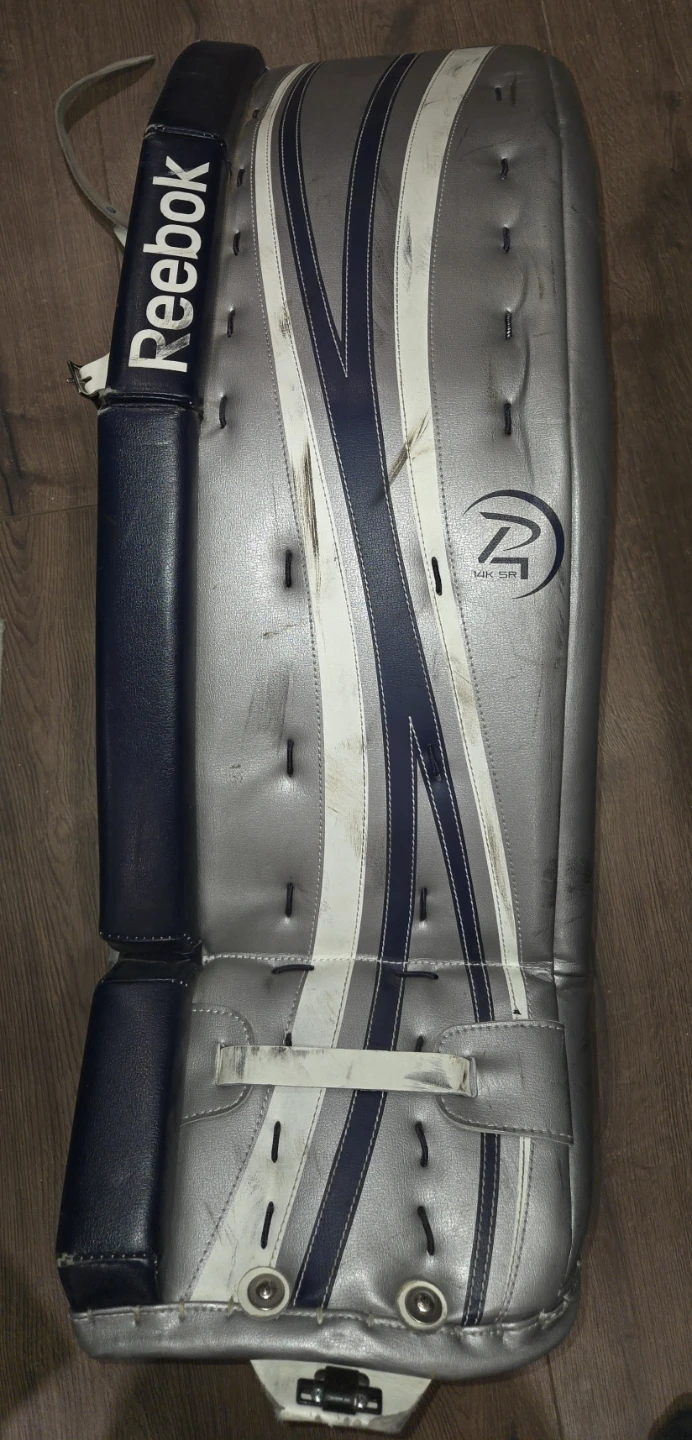 Reebok Goalie Pads 34+1
