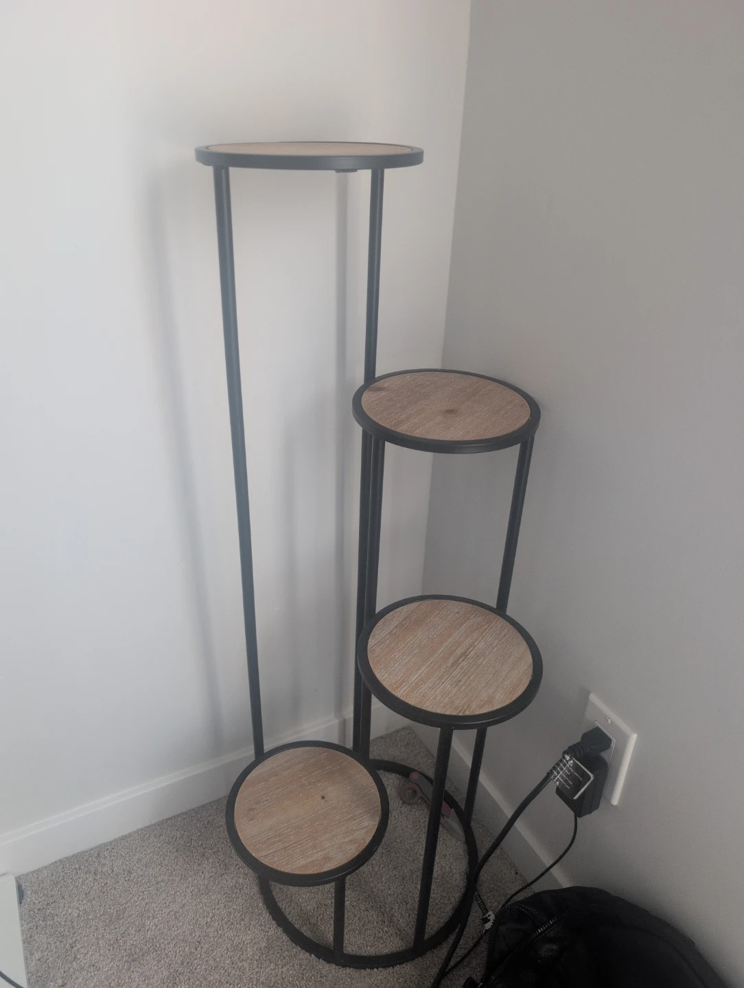 4-Tier Plant Stand with Wood Look