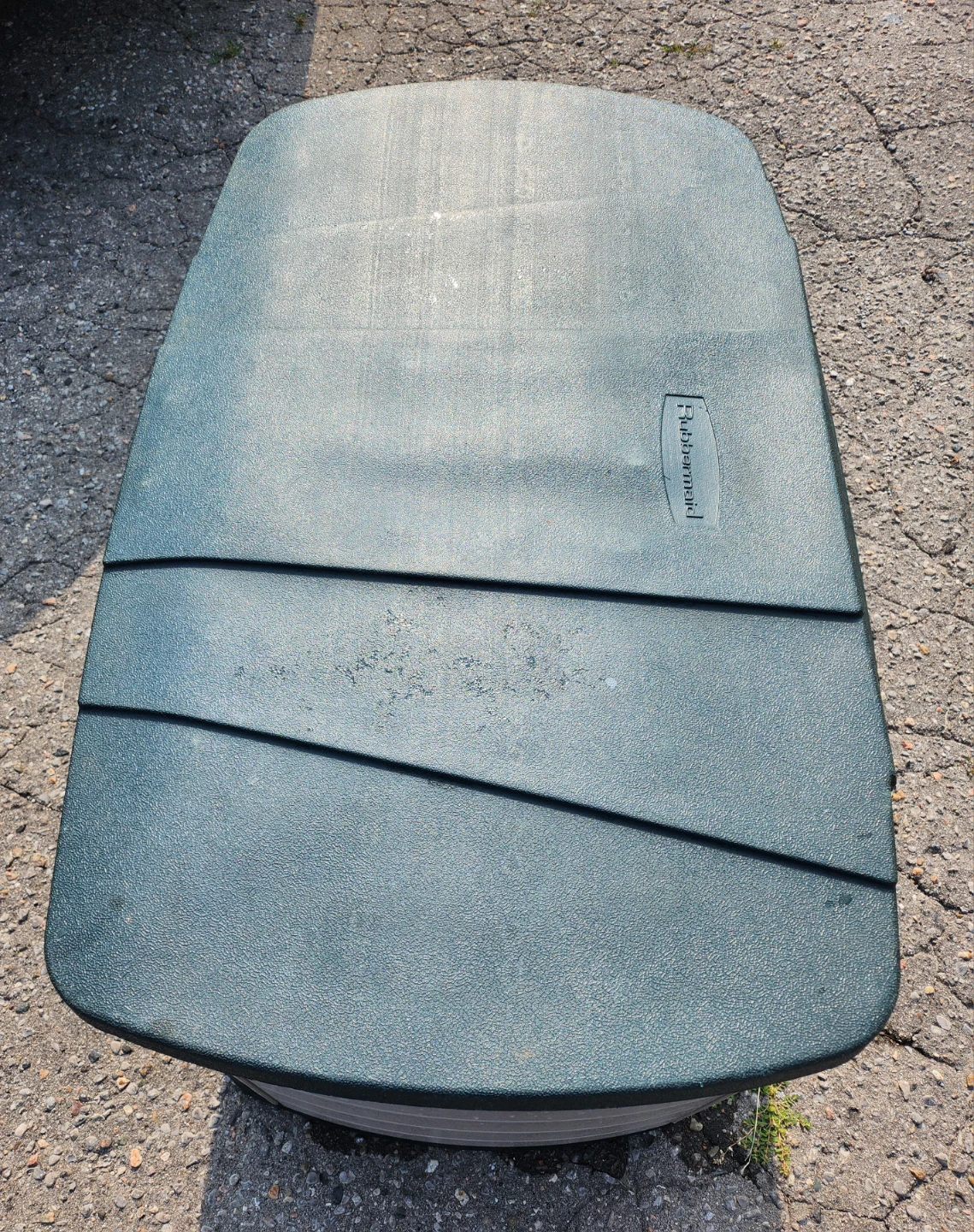Rubbermaid Deck Box. - photo 3