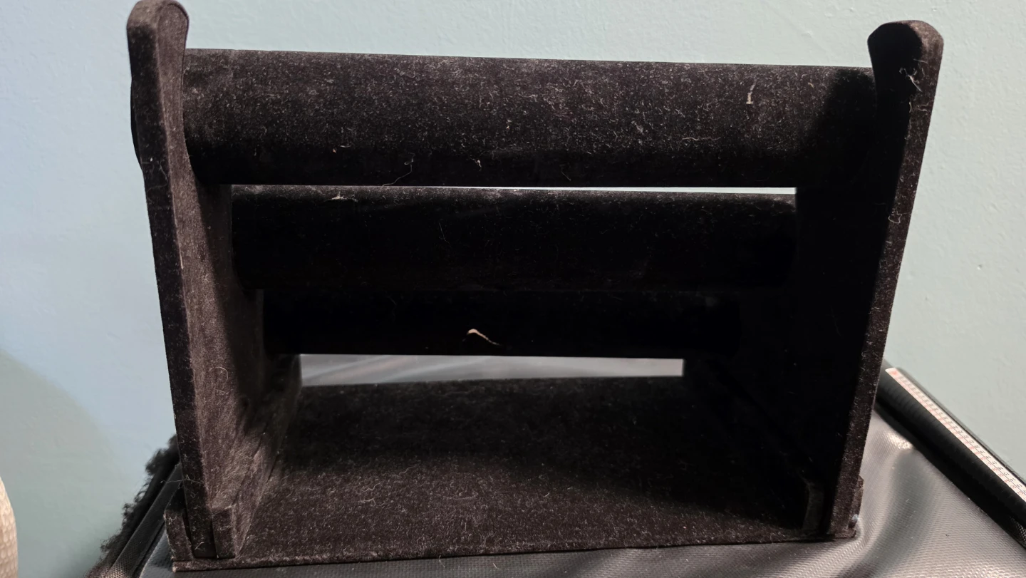 Black Velvet Bracelet Holder Stand - photo 4