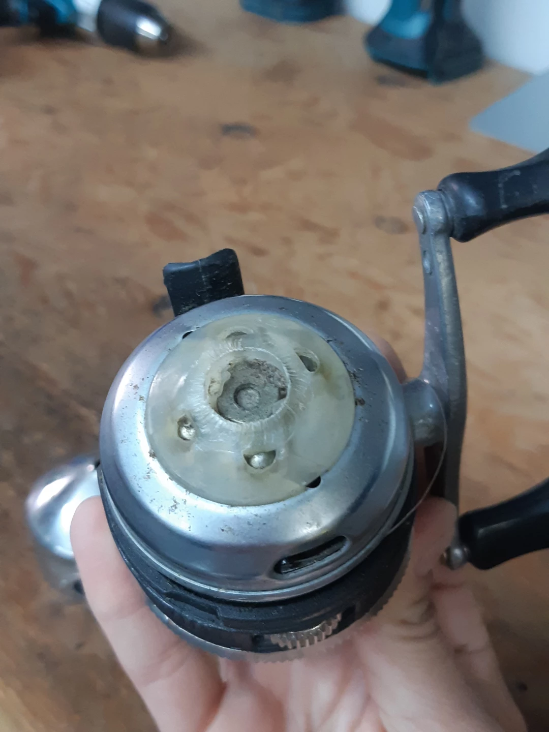 Vintage Zebco 33 spincast fishing reel - photo 4