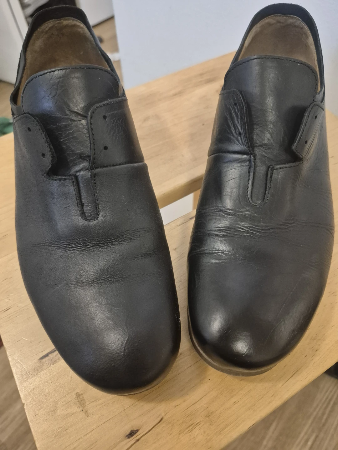 John Fluevog Black Leather Shoes - photo 5