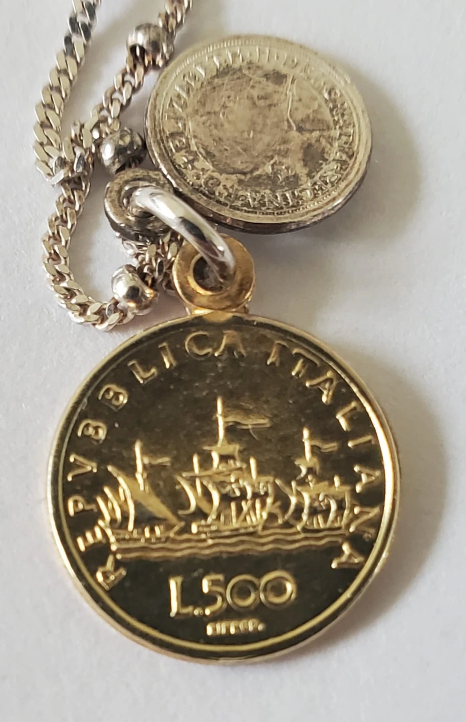 Vintage Italian 500 Lira Coin Pendant Necklace - photo 2