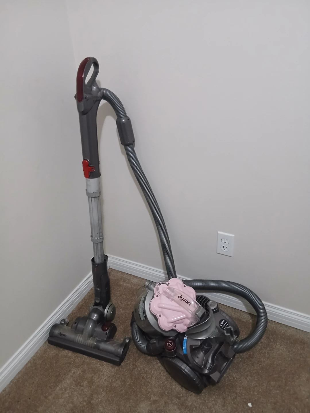 Dyson Ball Animal Vacuum Cleaner - photo 2