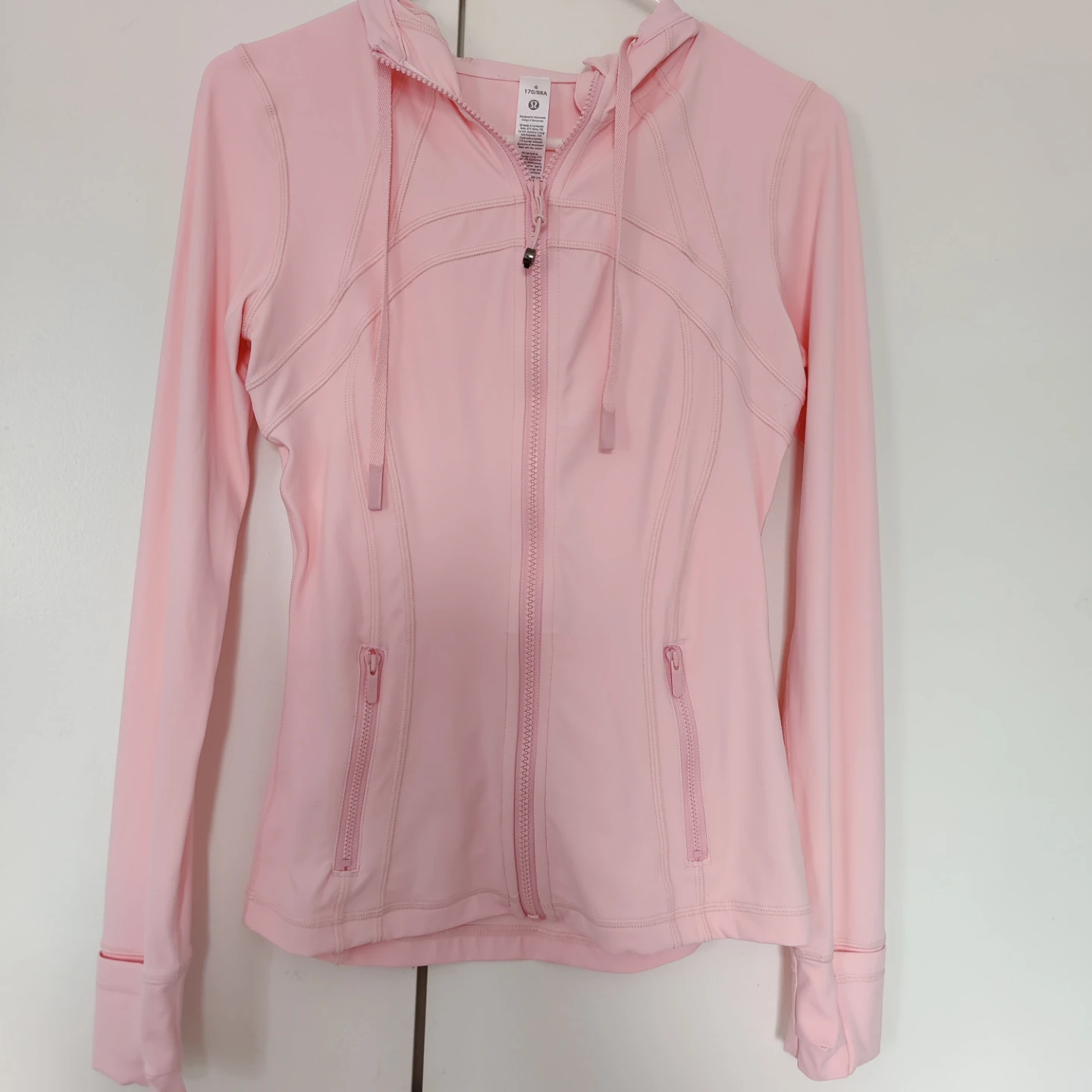 Size 6 Lululemon Pink Hooded Jacket - photo 2