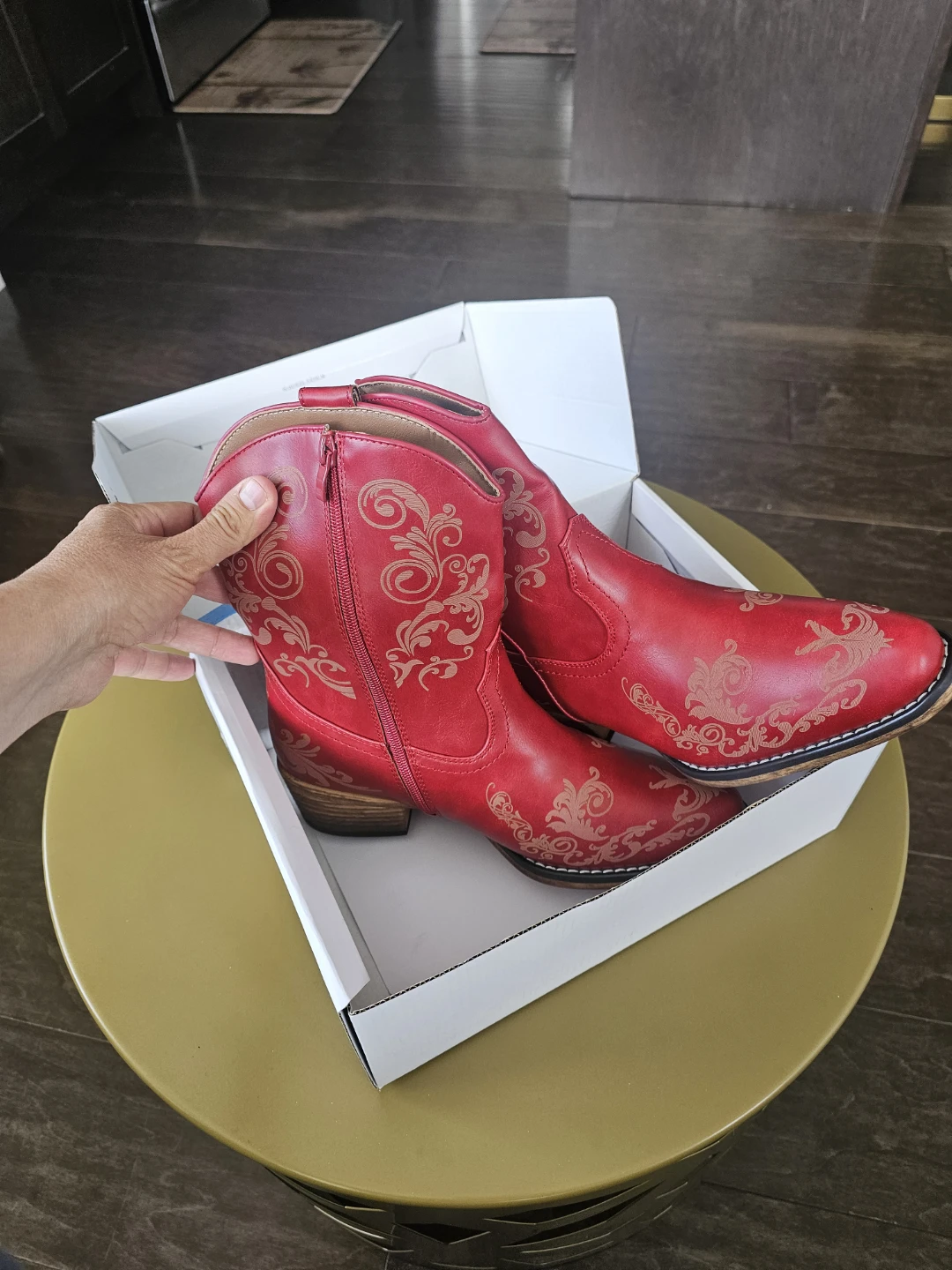 Red Cowboy Boots size 8 - photo 2