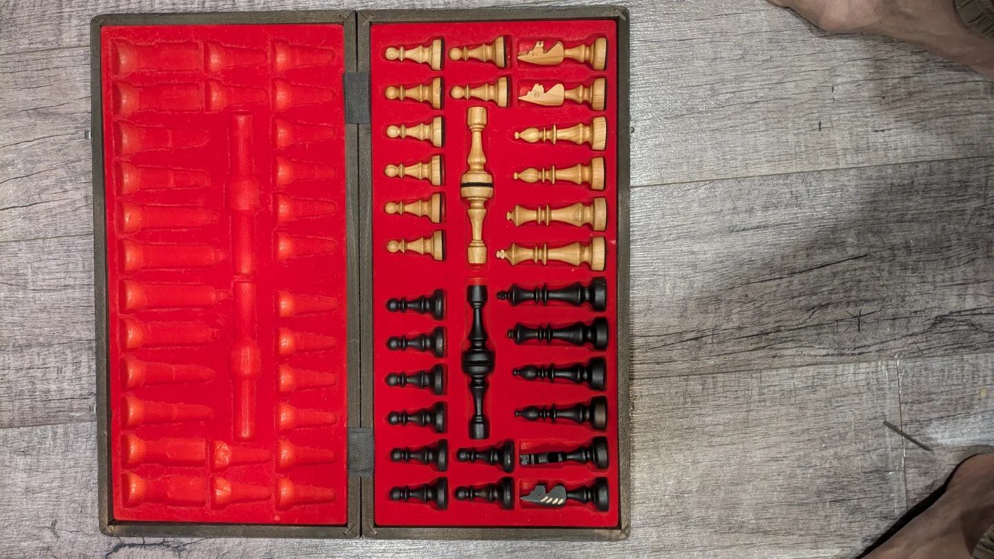 Wooden chess board - photo 2