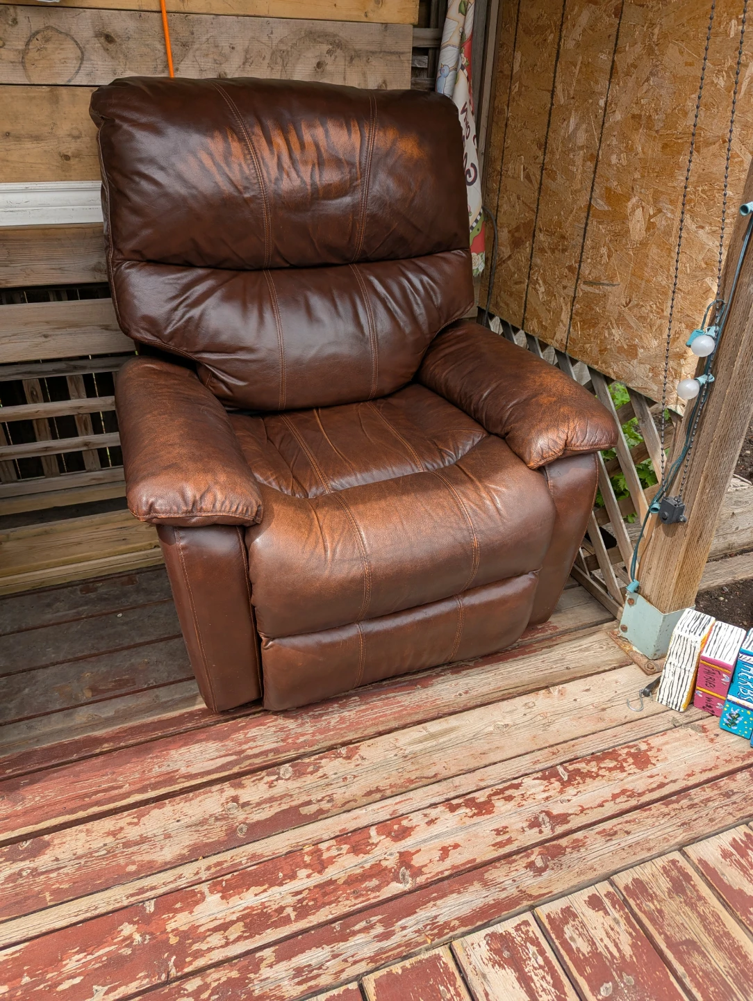 Brown Leather Recliner Chair - photo 2