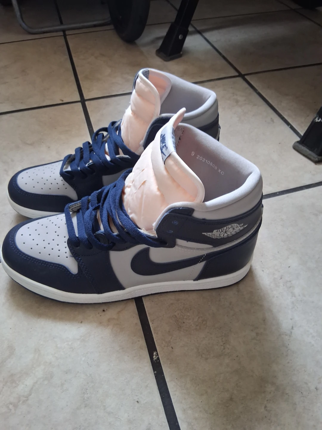 Nike Air Jordan 1 High Sneakers - photo 2