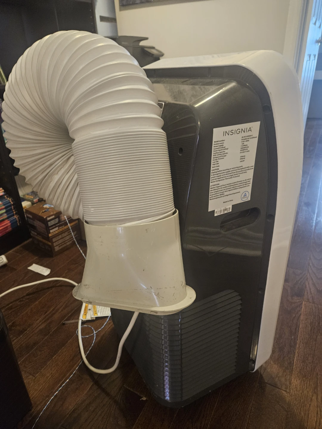 Insignia Portable Air Conditioner NS-AC10PWH9-C - photo 3