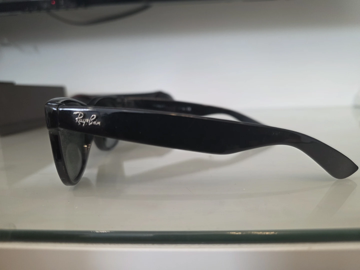 Ray-Ban Wayfarer Sunglasses - Black - photo 3
