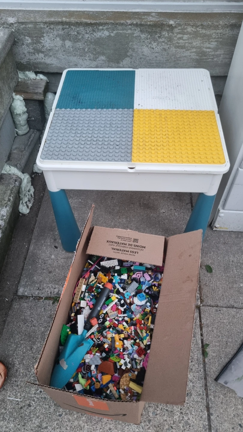 LEGO Building Table with Box of Bricks - photo 3