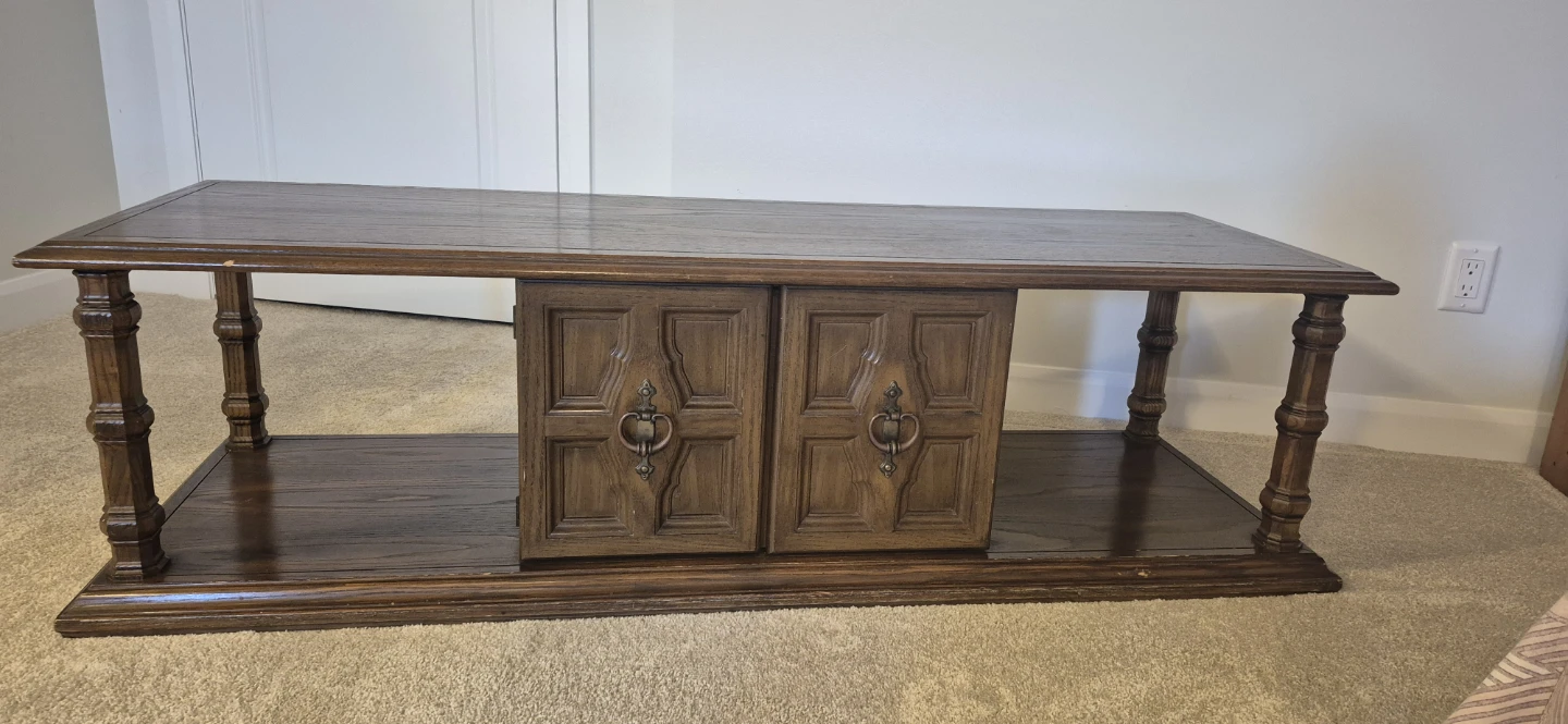 Vintage tv stand Table with Cabinet Doors - photo 3