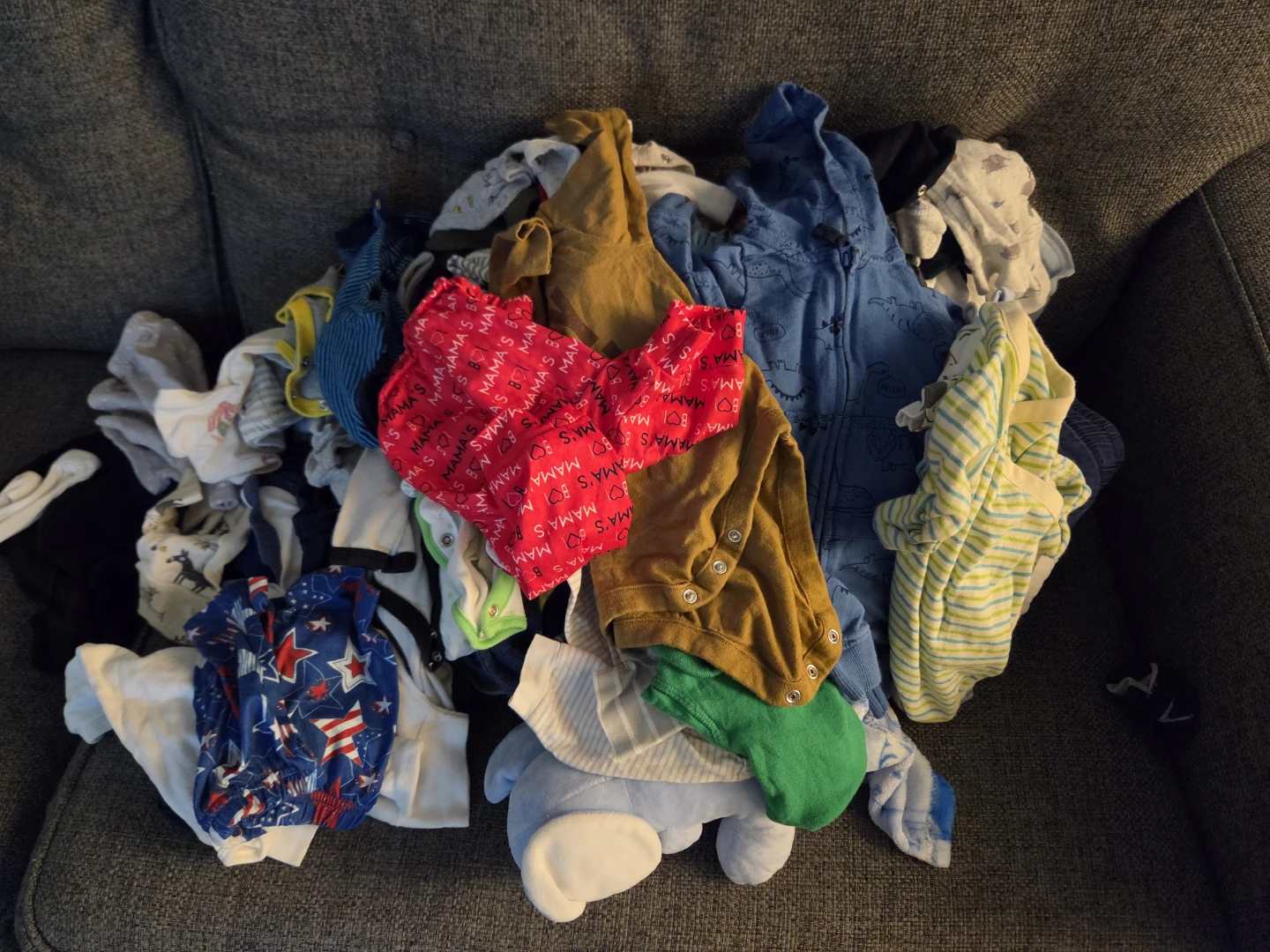 Mixed Baby Clothes Bundle