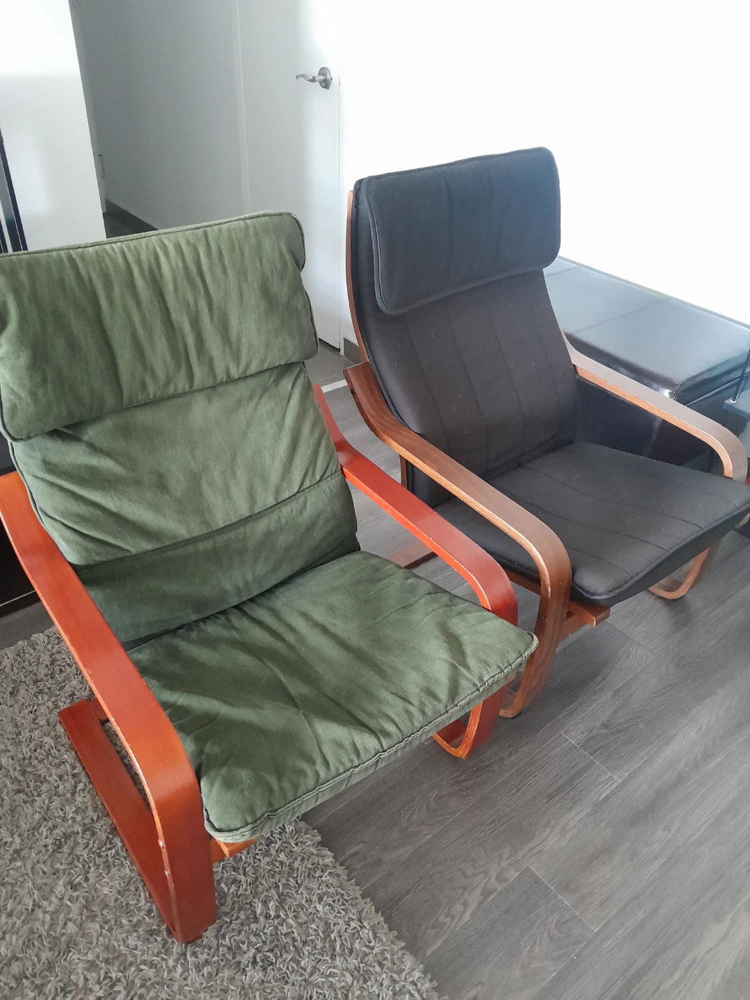 Ikea Poäng Chairs (2) - Black and Green - photo 2