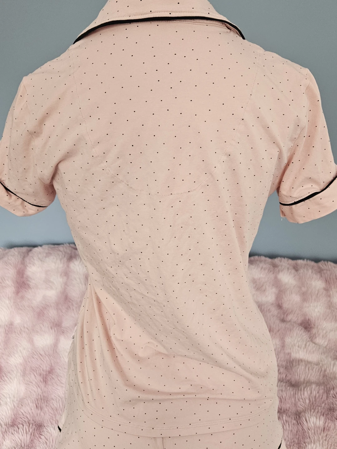 pink and black polkadot pajama top - photo 5