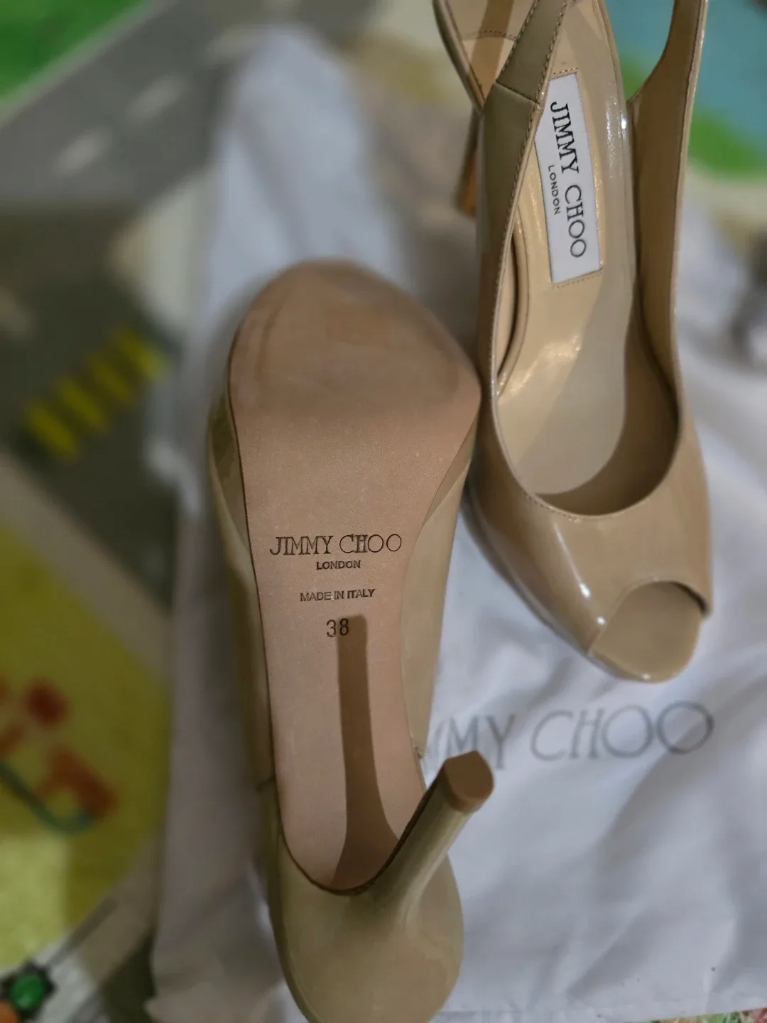 Jimmy Choo Patent Leather Slingback Heels Size 38 - photo 2