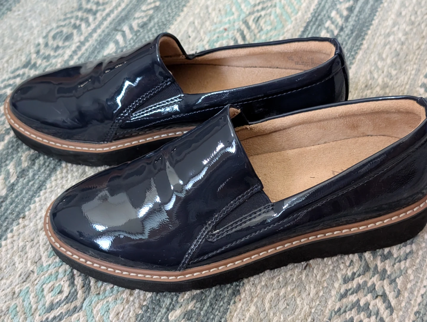 shoes- hunter, sorel boots, vessi, loafers