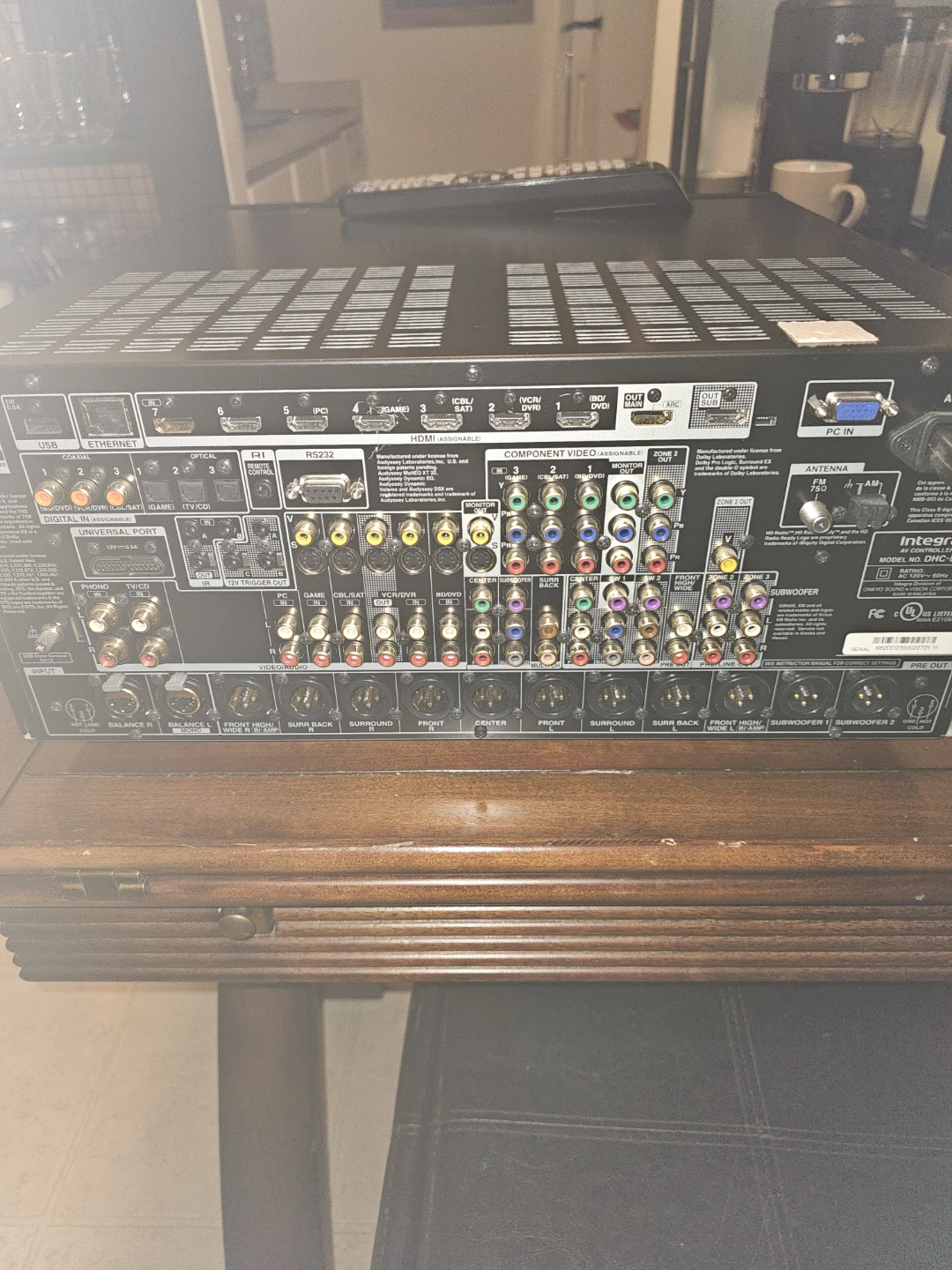 Integra DHC-80.3 AV Controller - photo 2