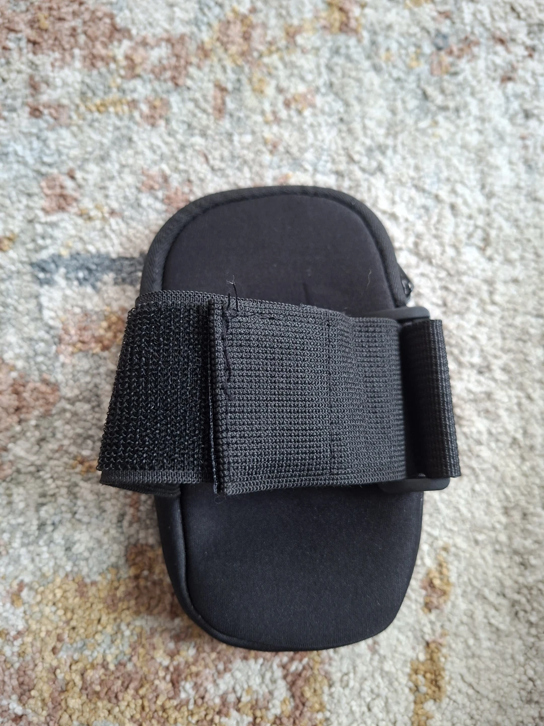 Black Armband Phone Holder - photo 2